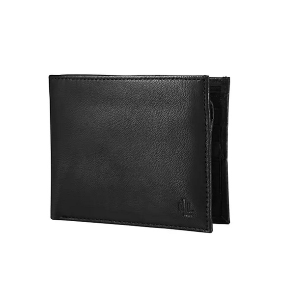 Ralph Lauren Other - NWOT Ralph Lauren bifold thin black leather wallet